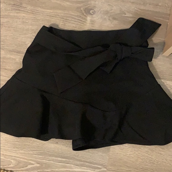 Zara black skirt - Picture 2 of 4